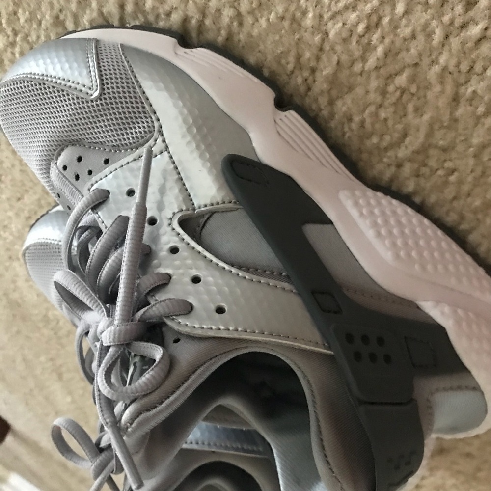 Nike huaraches